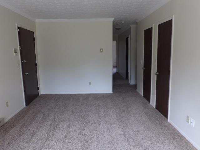Foto del edificio - 321 Mathews Rd