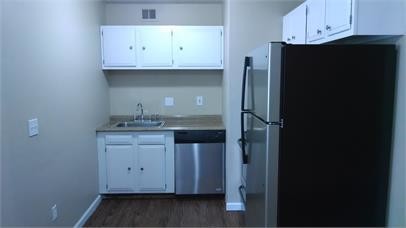 Foto principal - 564 Maryland Ave