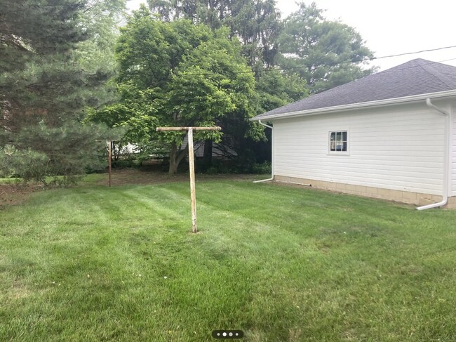 Building Photo - 28509 McCarty Dr