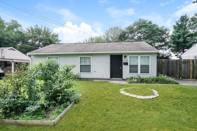Building Photo - 4724 Granada Dr