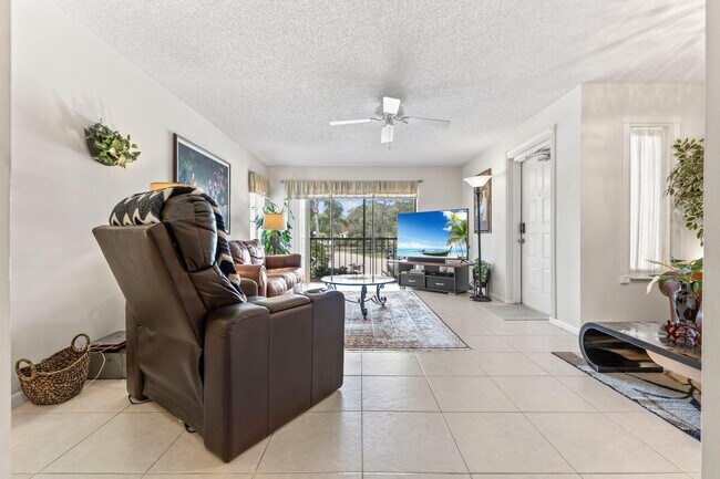 Foto del edificio - 2732 SW Matheson Ave