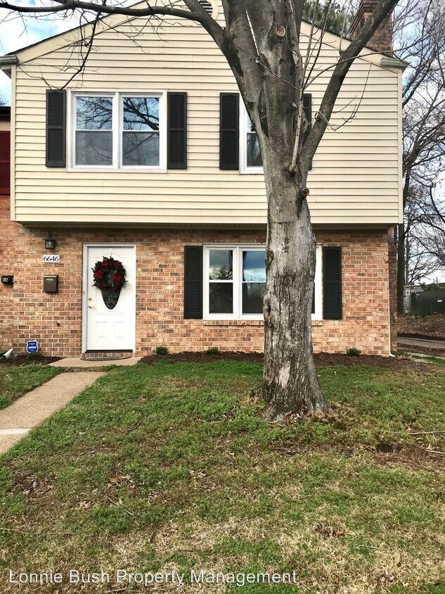Foto principal - 4 br, 2.5 bath House - 6646 Stoney Point N