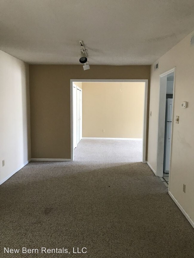 Building Photo - 2 br, 2 bath House - 24 Harbour Walk