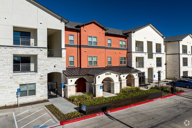 Building Photo - Bridge at Speyside
