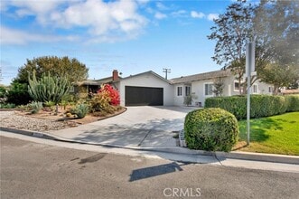Building Photo - 5614 Heleo Ave