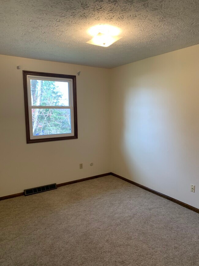 Foto del edificio - 7723 Stuhldreher St NW