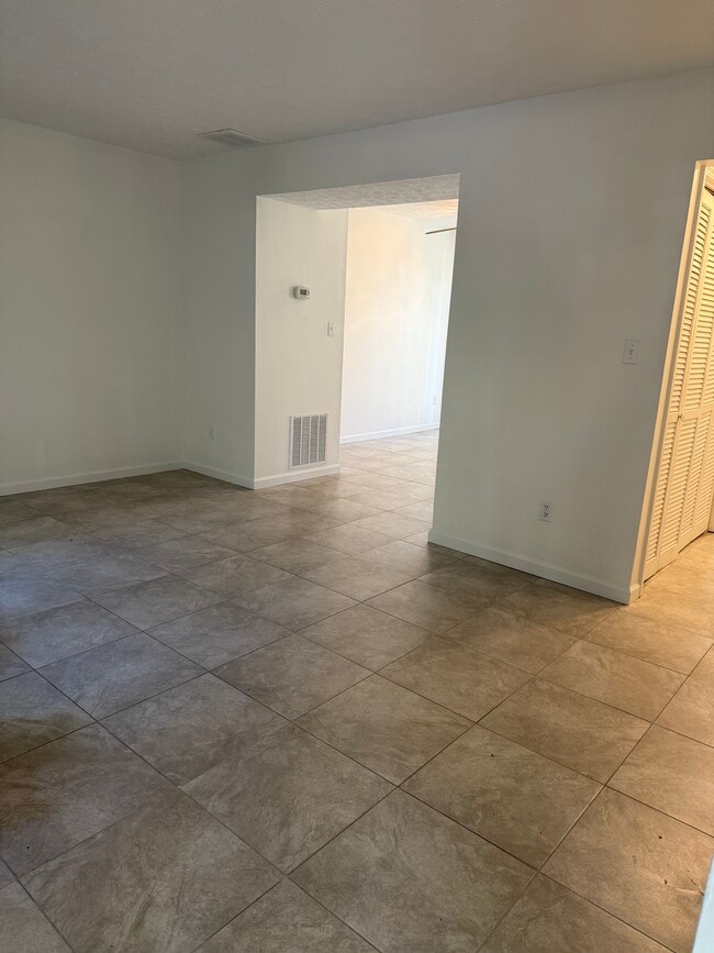 Foto del edificio - 727 6th Ave S