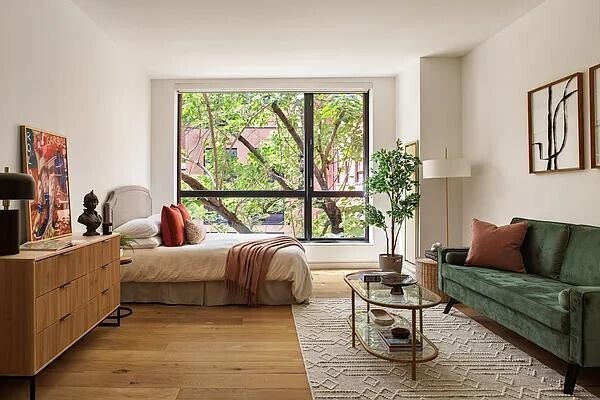 Foto principal - 540 W 28th St