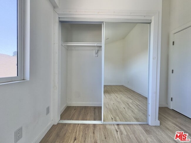 Building Photo - 1732 Crenshaw Blvd