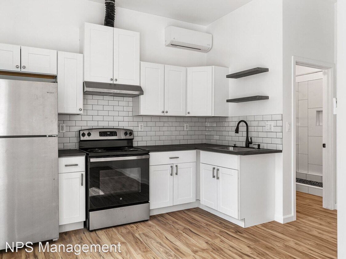 Primary Photo - 1 br, 1 bath Apartment - 2740 E 19th Stree...
