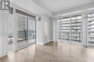 Building Photo - 110 Marine Parade Dr