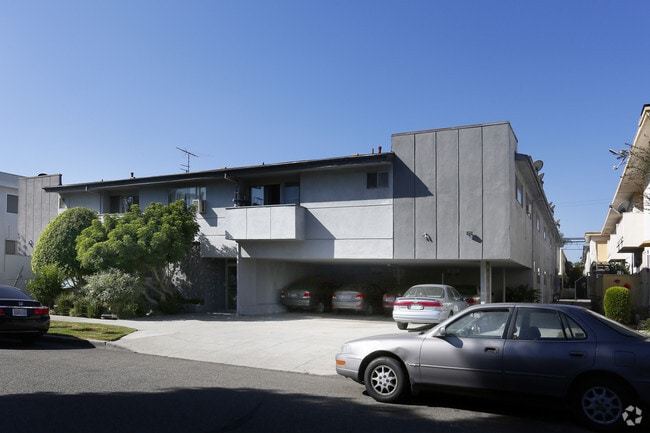 Building Photo - 3525 Jasmine Ave