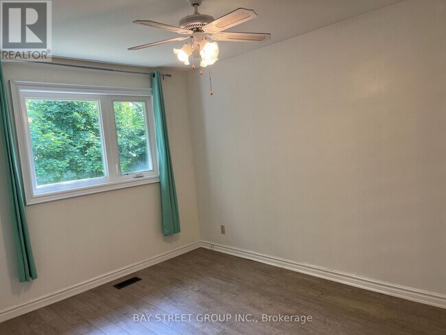 Building Photo - 414 Oceanside Ave