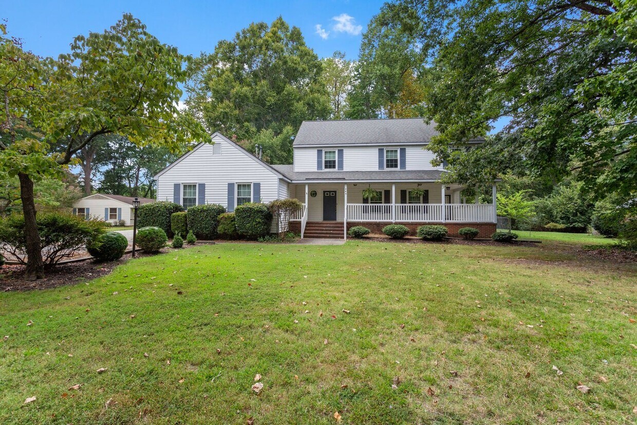 Primary Photo - 243 Yoder Ln
