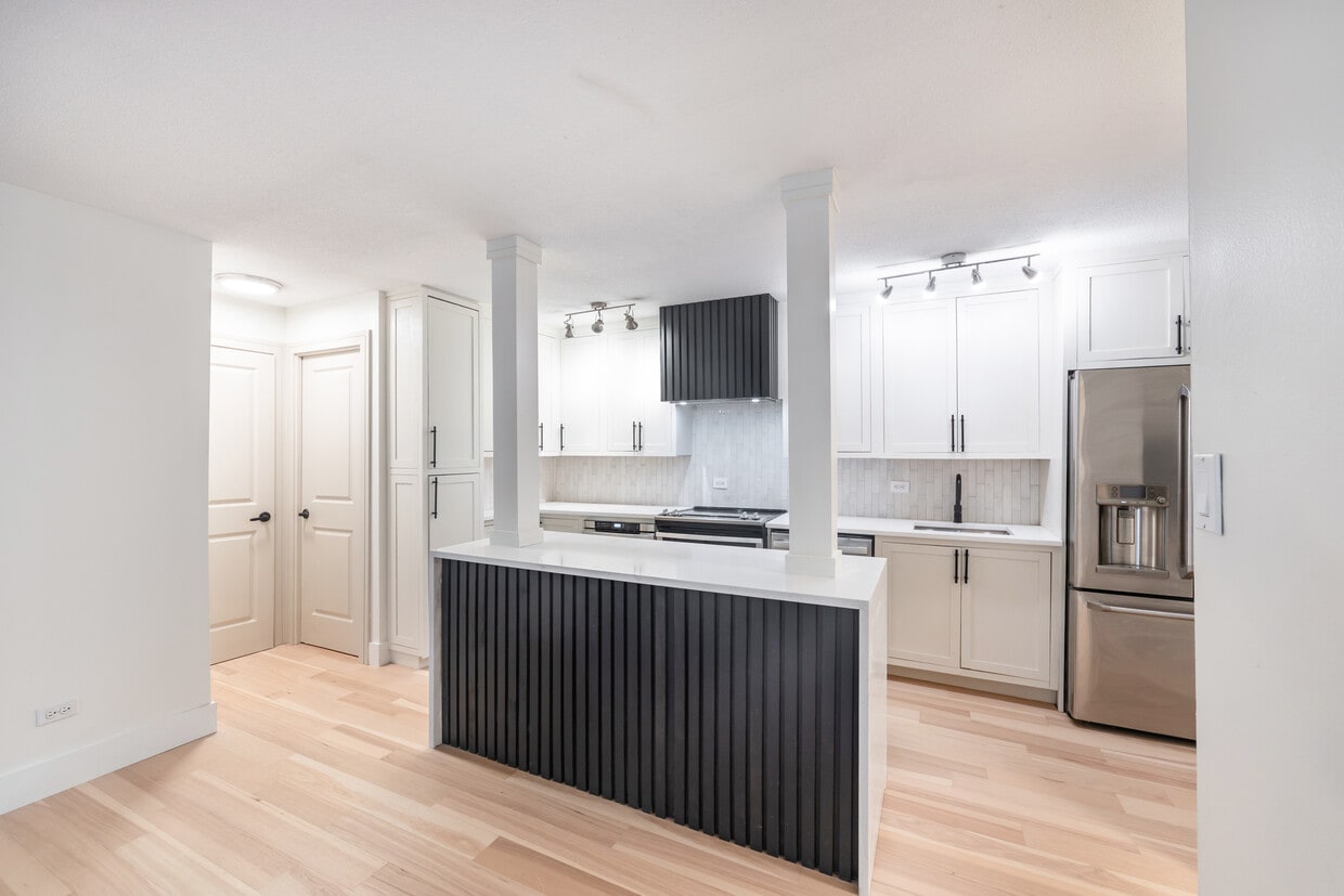 Foto principal - 1339 N Dearborn 2B