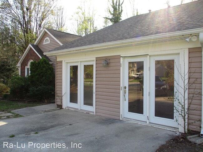 Building Photo - 4 br, 2 bath House - 4123 Silver Fox Ct