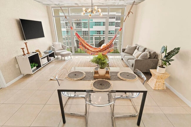 Foto del edificio - 3256 NE 1st Ave