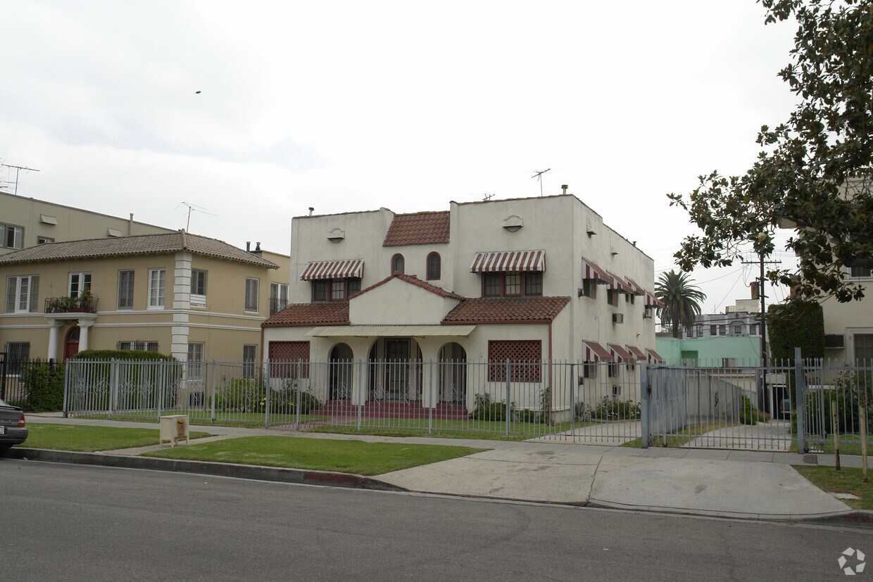 Building Photo - 248 S Alexandria Ave