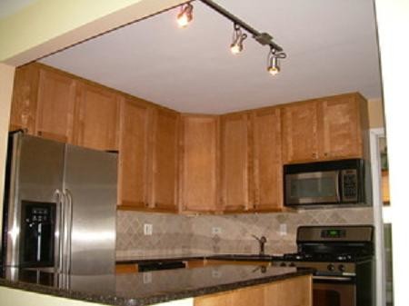 Foto del edificio - 2530 W Foster Ave