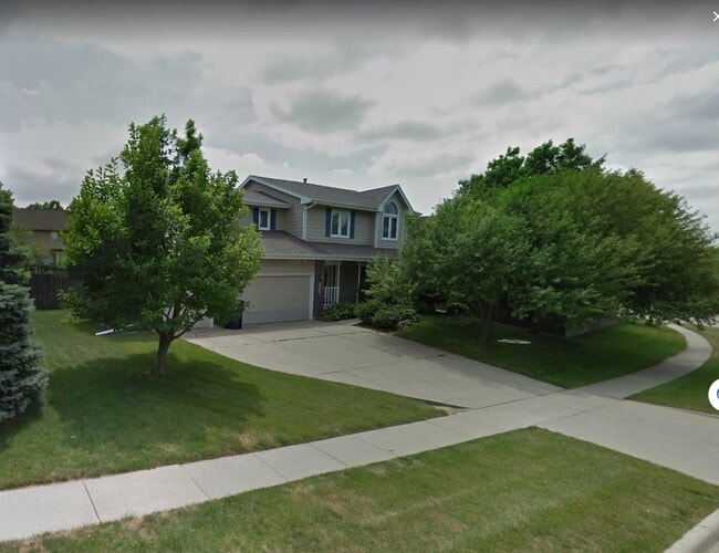 Building Photo - 9020 Iltis Dr