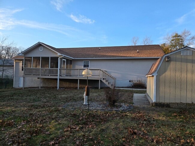 Foto del edificio - 39 Calloway Dr