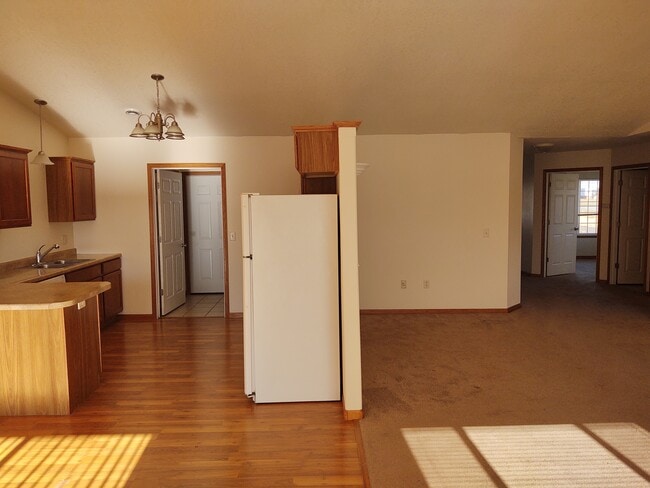 Photo - 205 Lynx Trl Townhome