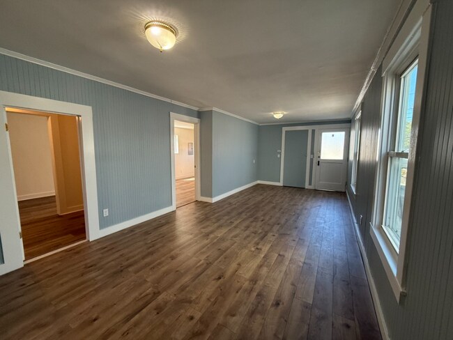 Foto del edificio - 2320 Eagle Ave