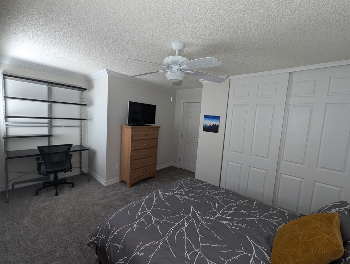 Furnished Bedroom for Rent - 17268 E Asbury Pl