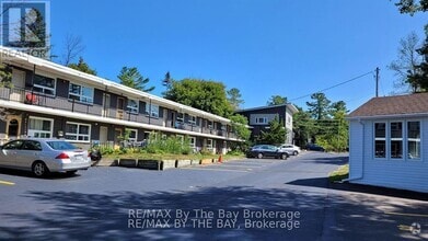 Building Photo - 280-280 River Rd E