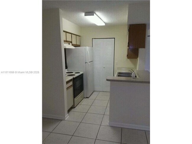 Foto del edificio - 1237 SW 46th Ave