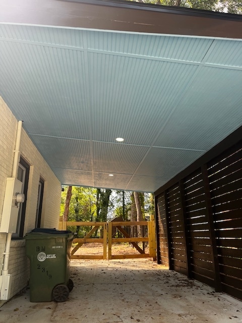 Building Photo - 2319 Browns Mill Rd SE