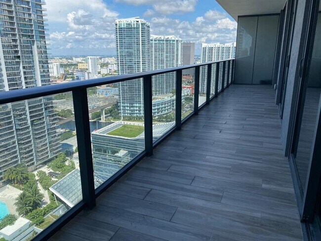 Foto del edificio - 805 S Miami Ave