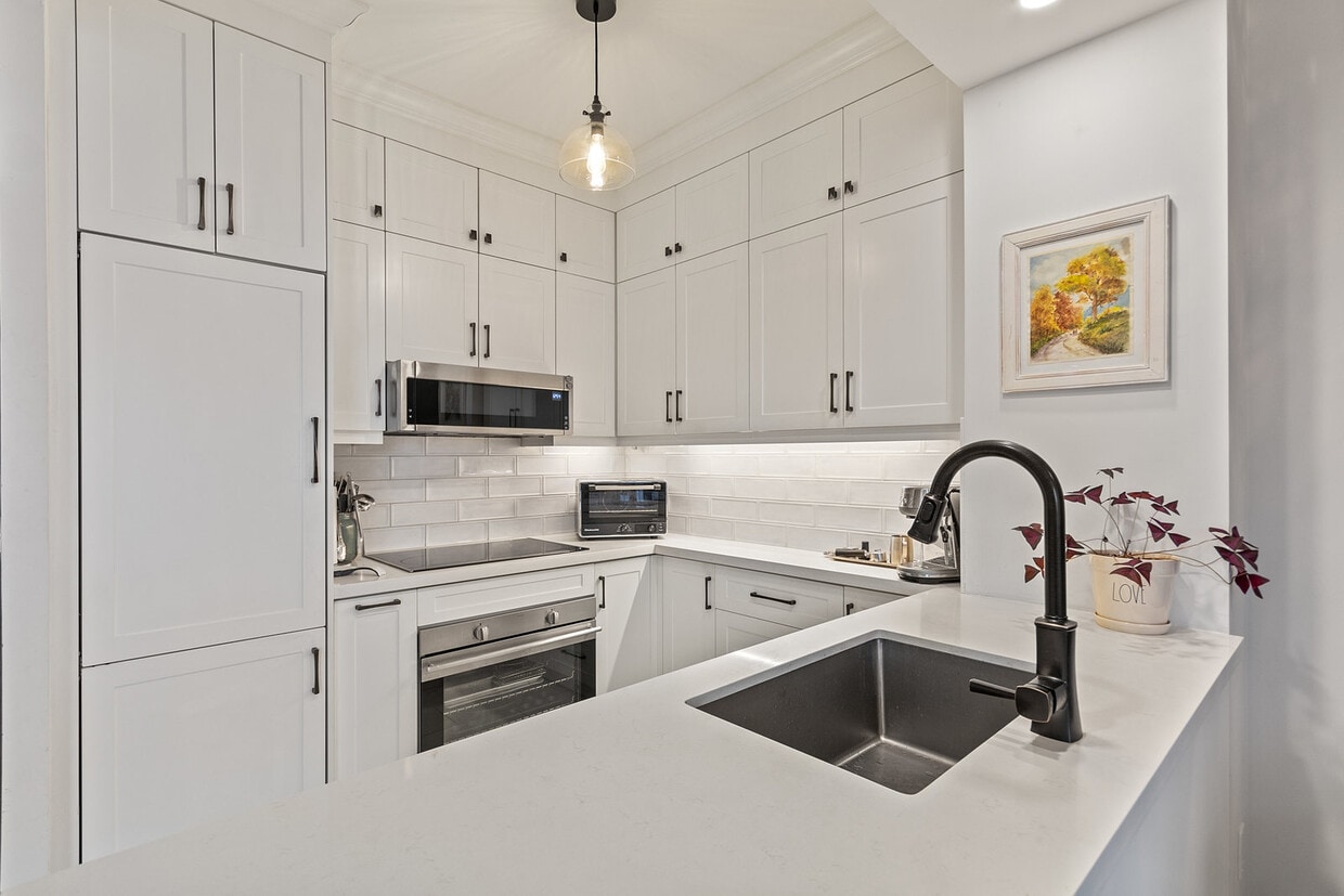 Photo principale - 438 Richmond St W