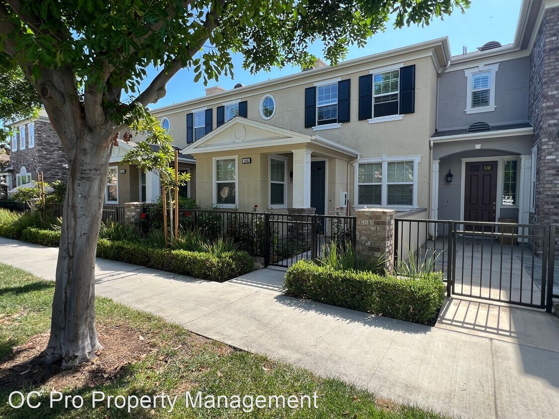 Foto principal - 3 br, 2.5 bath House - 1446 Georgia Street
