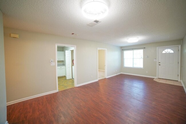 Foto del edificio - 1100 Greentree Ct