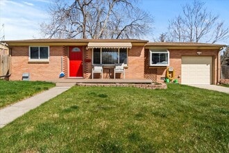 Building Photo - 5136 Johnson St