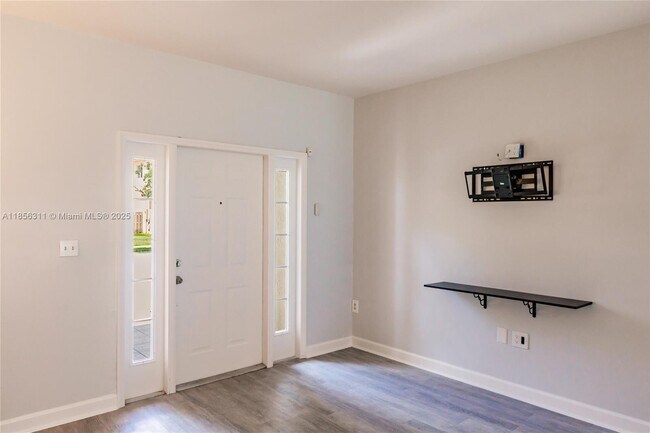 Building Photo - 13017 SW 143rd Terrace