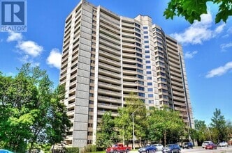 Building Photo - 415-1415 Greenview Ave