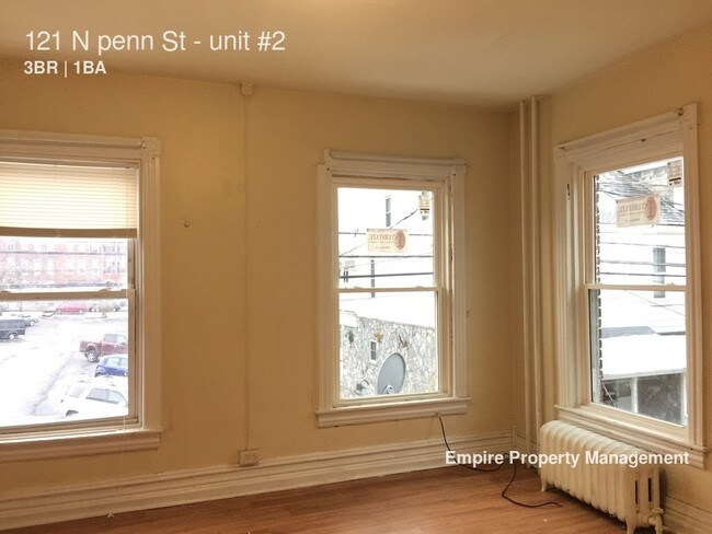 Foto del edificio - 121 N Penn St