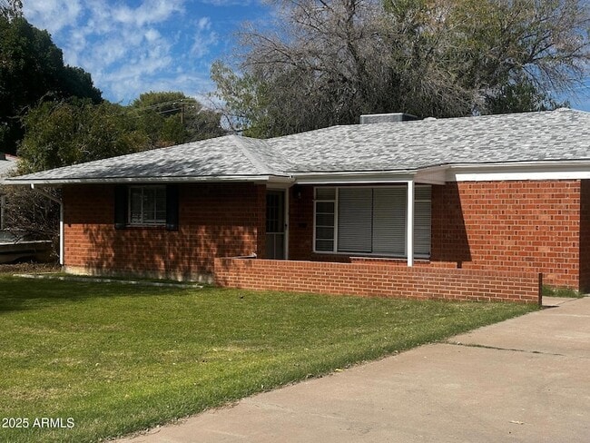 Photo - 4238 E Pinchot Ave House