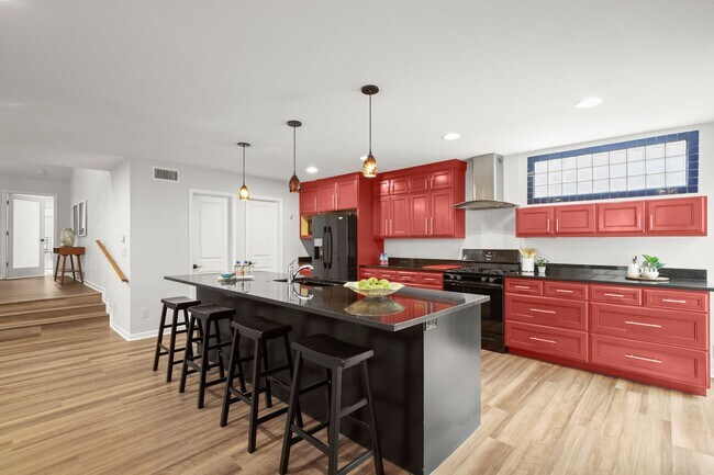 Foto del edificio - 4116 Creek Ledge