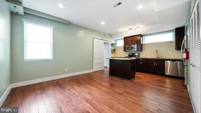 Foto del edificio - 906 N 16th St