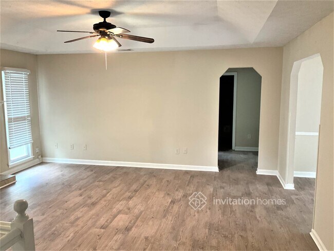 Foto del edificio - 2227 Chateau Dr