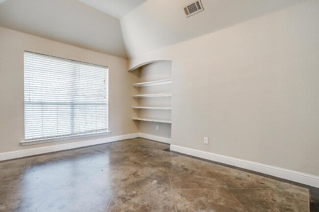 Building Photo - 3 bedroom, 2 bath Home in Coveted Aledo ISD!