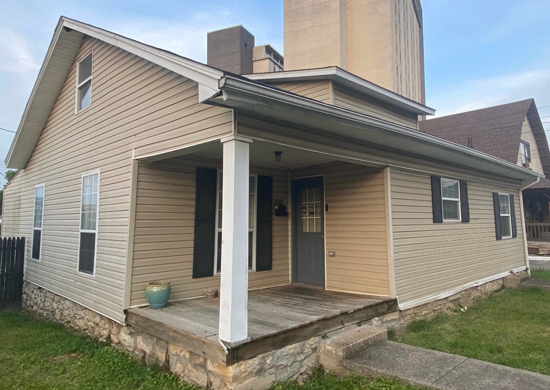 310 E 12th Ave, Bowling Green, KY 42101 House Rental in Bowling Green