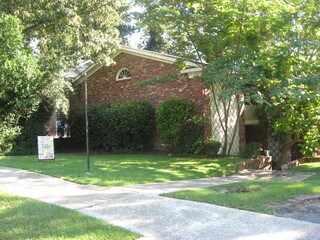 Primary Photo - 934 Laurens St