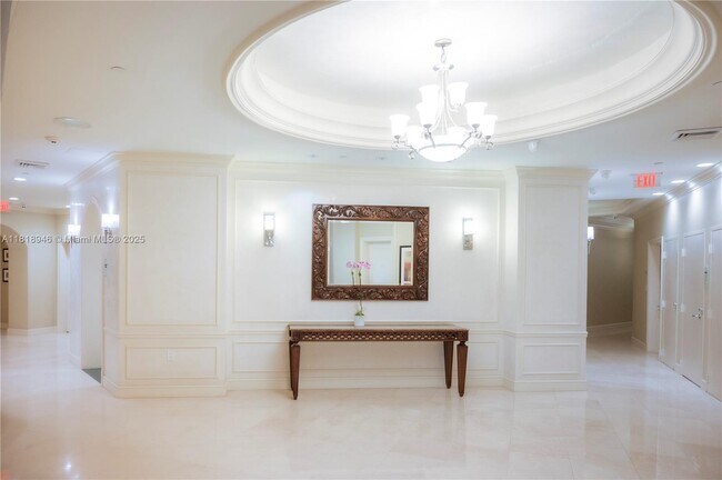 Foto del edificio - 19900 E Country Club Dr