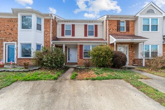 Building Photo - 802 Nottaway Dr