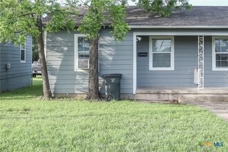 Building Photo - 120 W Avenue A