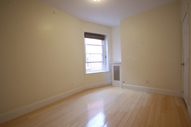 Foto del edificio - 156 Harvard St